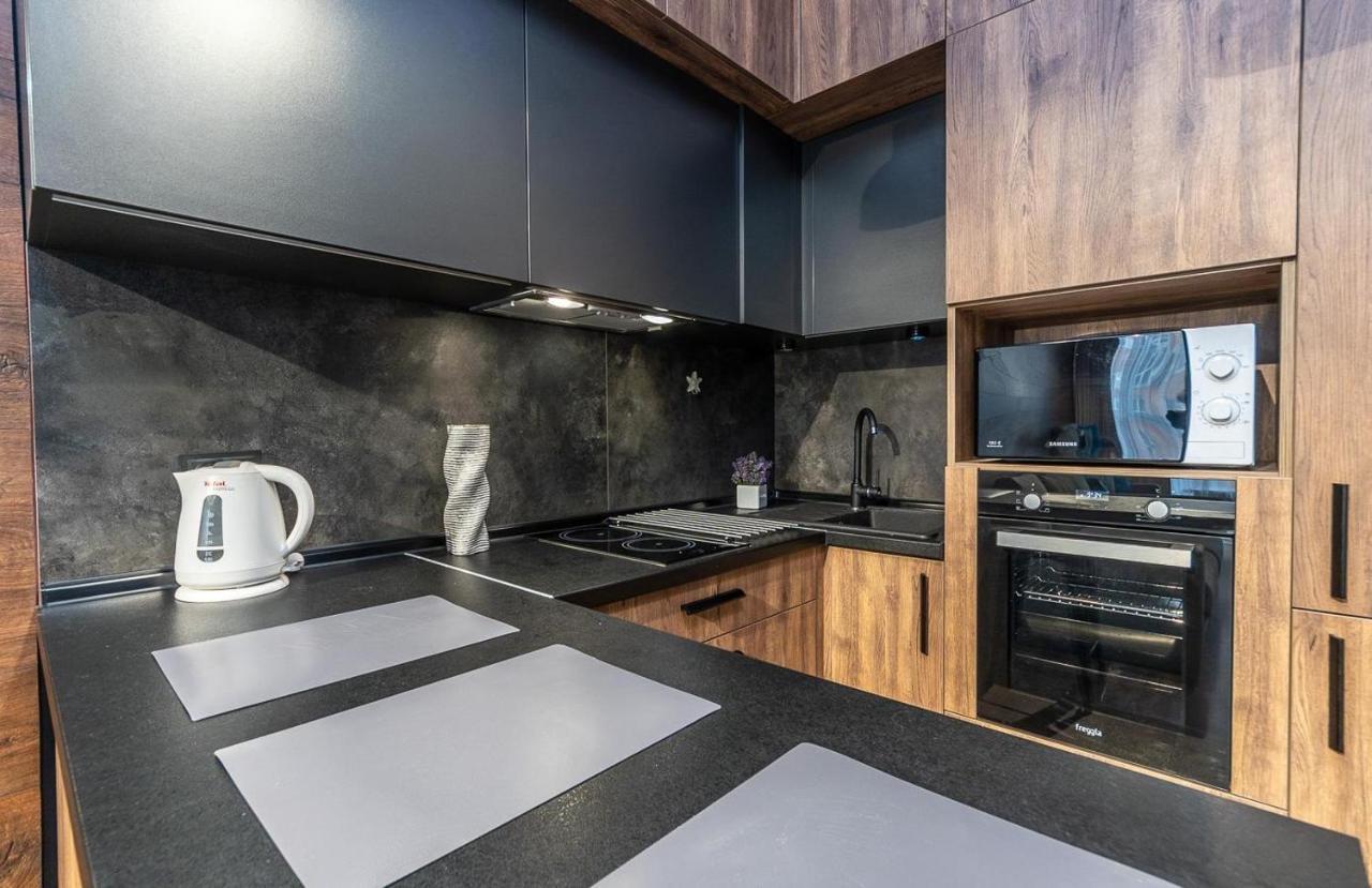 קייב Luxury Apartments Smartplaza Obolon Metro Minskai מראה חיצוני תמונה