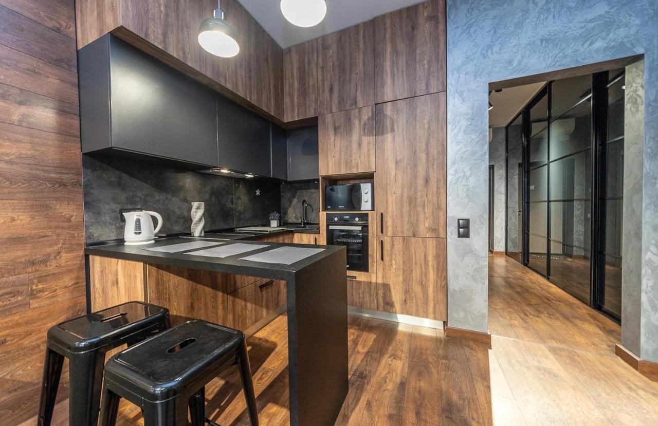 קייב Luxury Apartments Smartplaza Obolon Metro Minskai מראה חיצוני תמונה